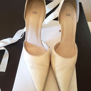 Ivory Satin Vera Wang Wedding Shoes